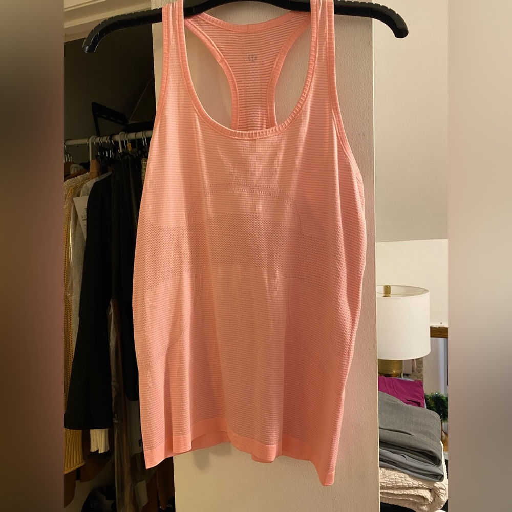 Lululemon Fast & Free tank - light pink size 8
